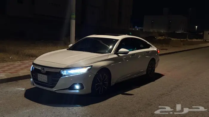 هوندا اكورد2022 8
