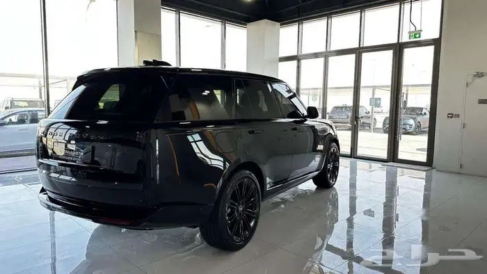 Range Rover Vogue V8 - 2025 - NEW 2