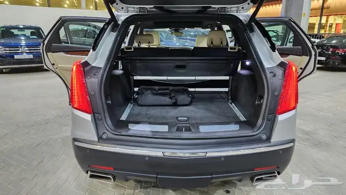 كاديلاك XT5 2017 33