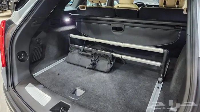 كاديلاك XT5 2017 32