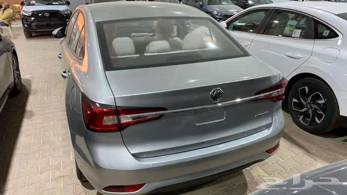 ام جي 5 ستاندر الشكل القديم 2025 10