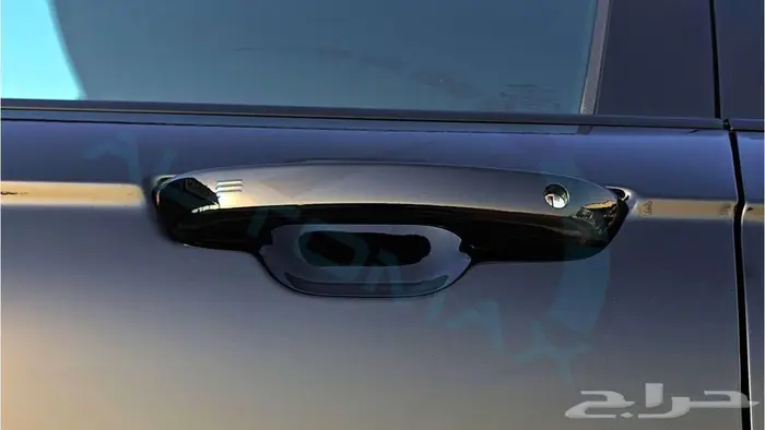 جيب جراند شيروكي لاريدو 2024 خليجي اصفار مع ضمان الوكيلرر 23