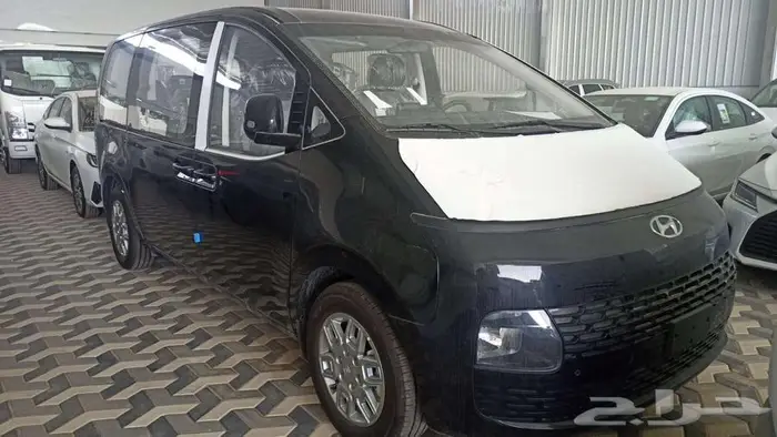 هيونداي ستاريا 2025 ديزل وبنزين 9 راكب اقل سعر كاش وتقسيط 2