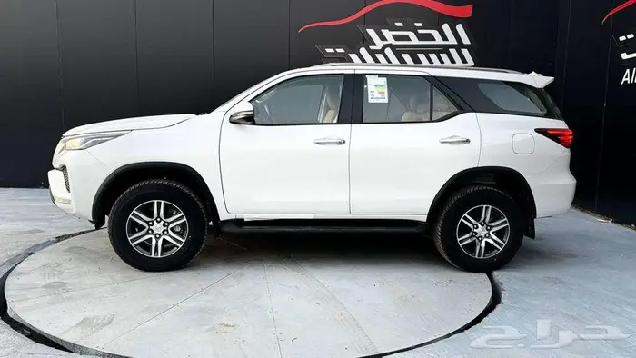 تويوتا فورشنر بنزين دبل 2