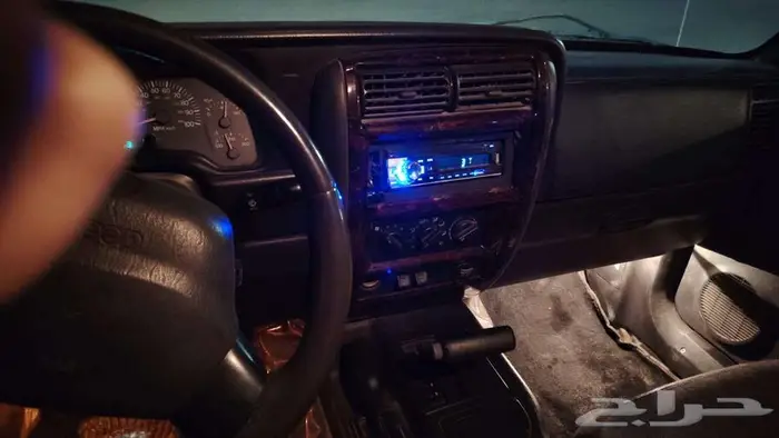 جيب شروكي 2001 1