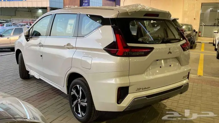 عرررض خاااص ميتسوبيشي اكسباندر HL موديل 2025 جميع الالوان 2