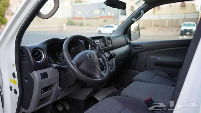 باص نيسان اورفان بضاعة 2021 8