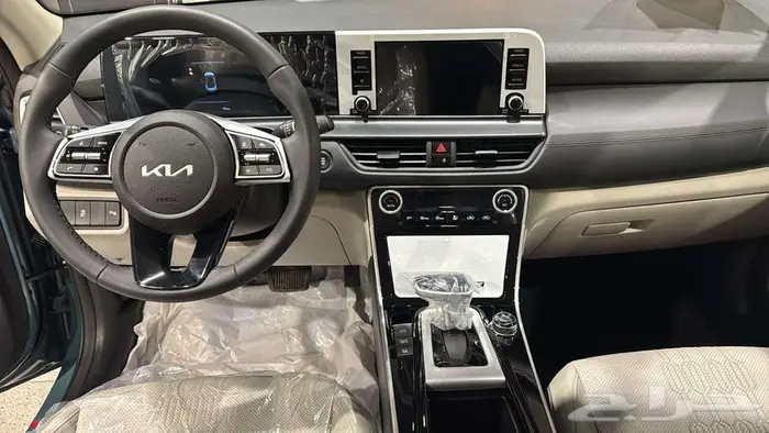 كيا سيلتوس نص فل فتحة بانوراما موديل 2025 10