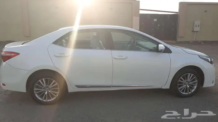 تويوتا كورولا 2015 GLI 2