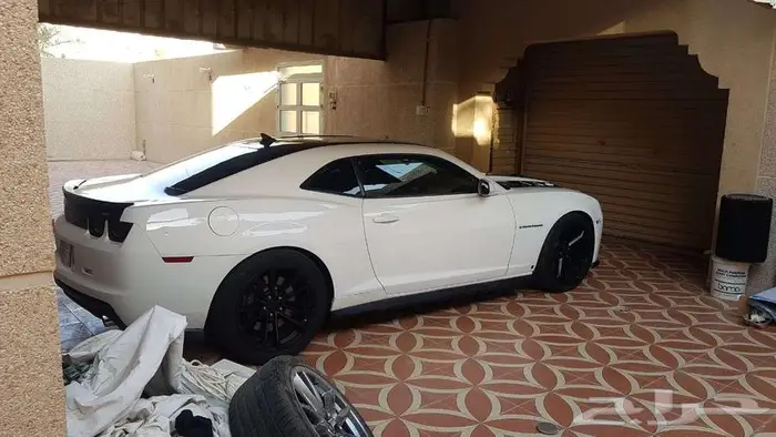 (((جنوط كومارو 2015 أصلية وكالة أو تقليد 35