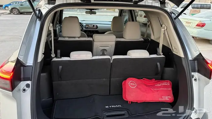 نيسان اكس تريل 2023 7 مقاعد 6