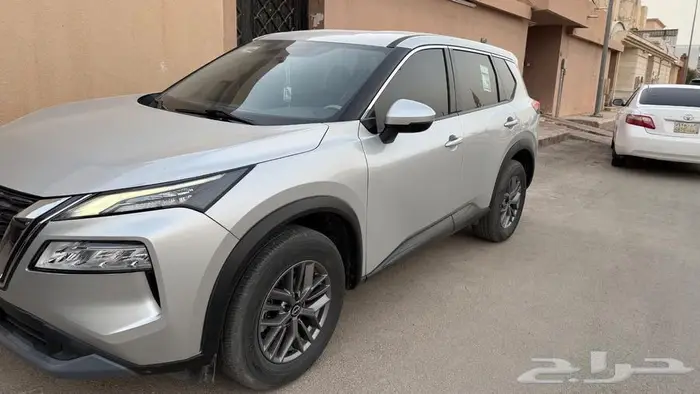 نيسان اكس تريل 2023 7 مقاعد 3