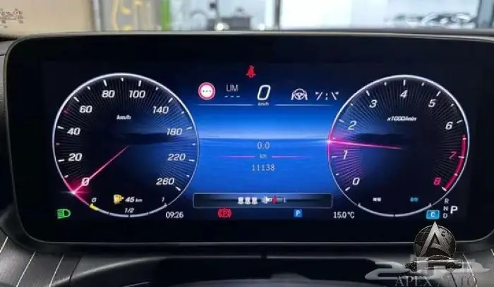 مرسيدس C300 4MATIC 2024 عرض مميز 9