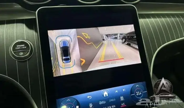 مرسيدس C300 4MATIC 2024 عرض مميز 10