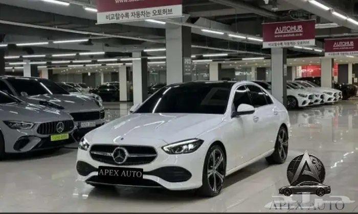 مرسيدس C300 4MATIC 2024 عرض مميز 0