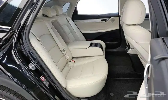 Hyundai Grandeur (أزيرا) 2023 - وارد كوريا 12