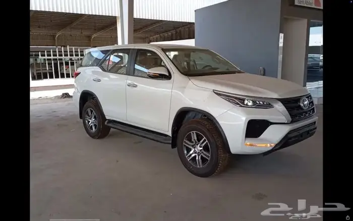 تويوتا فورتشنر GX 2025لون ابيض بدون دبل 1