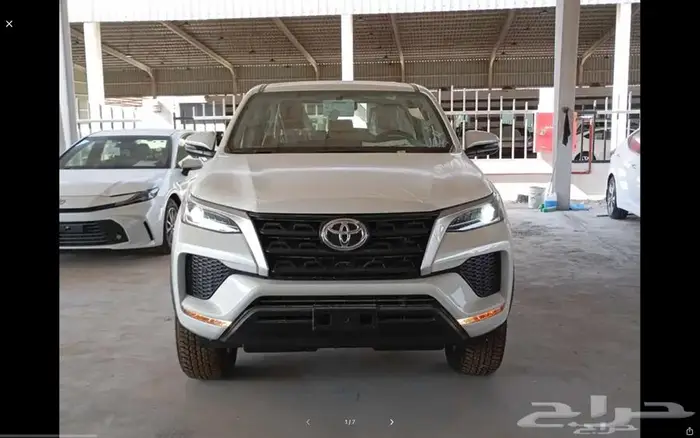 تويوتا فورتشنر GX 2025لون ابيض بدون دبل 0
