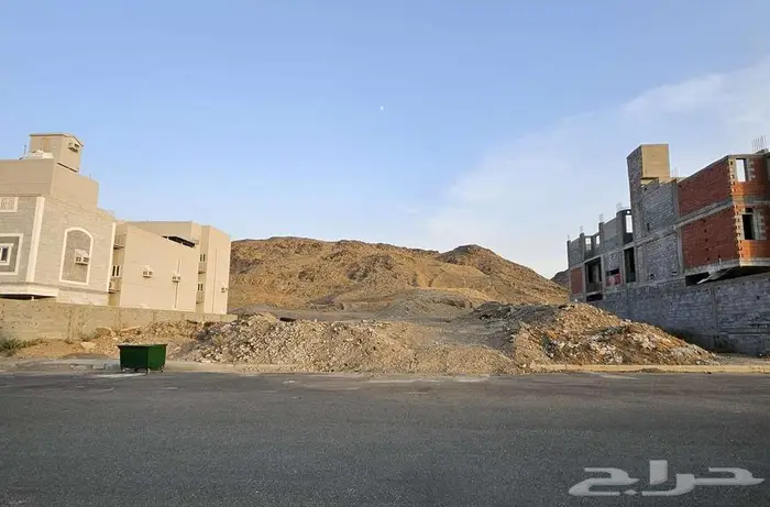 أرض للبيع فرصة للسكن والاستثمار في النوارية بمكة المكرمة 0
