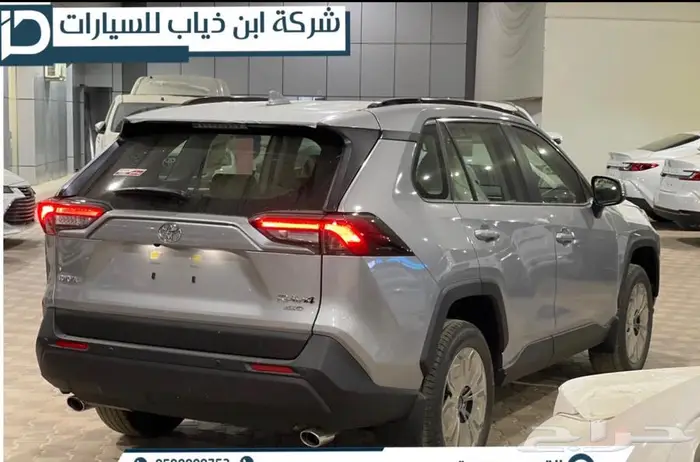 تويوتا راف فور XLE نص فل بنزين 2025 لدى ابن ذياب 4