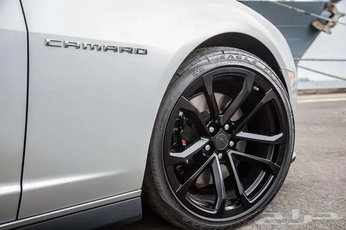 (((جنوط كومارو 2015 أصلية وكالة أو تقليد 74