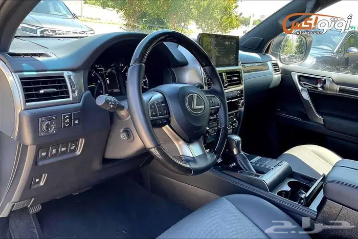 2023 لكزس GX 460 بريميوم SUV 9