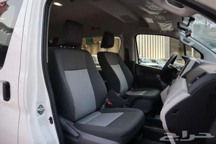 تويوتا هاي اس 13ركاب سقف عالي عادي ديزل 2026 السعر 164450 8