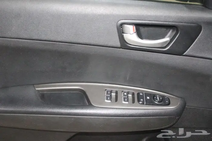 اوبتيما 2020 ابيض لولي بطاقة جمركية بوية بلدها 42