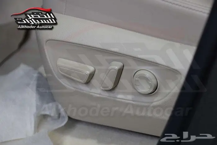 لاند كروزر ال4 ال 3 بنزين 2025 16