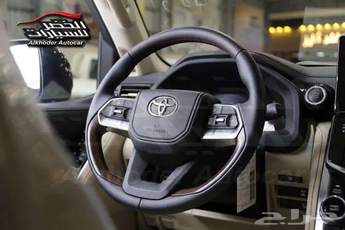 لاند كروزر ال4 ال 3 بنزين 2025 11