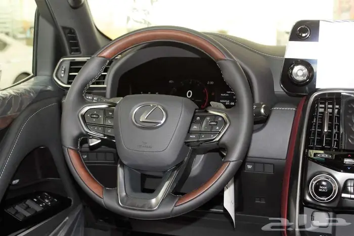 لكزس-LX600 BB -خليجي-2025-فل كامل -25 سماعه داخليه 8