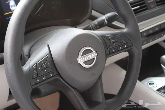 التيما استاندر اسود ابيض رصاصي 2025 10