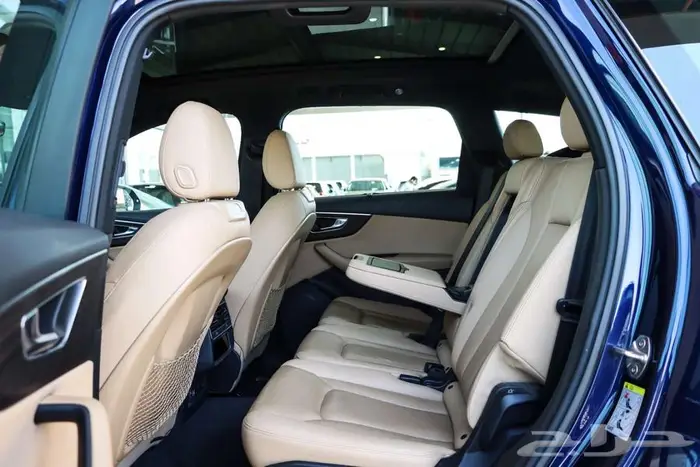 اودي Q7 فل كامل موديل 2020 S - LINE 9