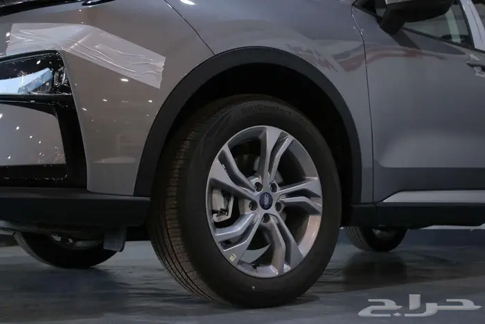 فورد تيرتوري امبيانتي موديل 2026 11