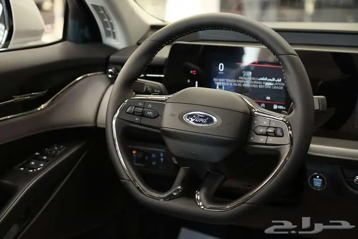 تألق على الطرق مع فورد تورس امبيانتي 2026 15