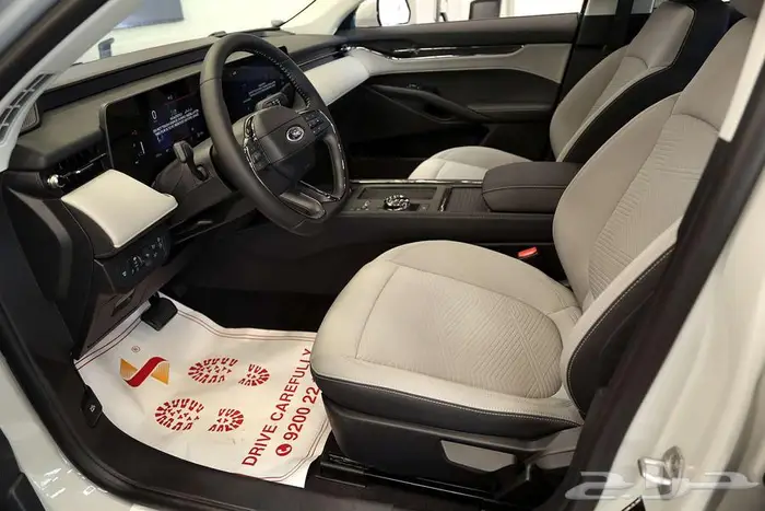 تألق على الطرق مع فورد تورس امبيانتي 2026 19