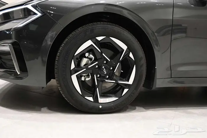 كيا K5 الفئه النص فل موديل 2026 الوكيل الجبر 16