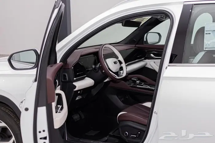 قوة التيربو وأناقة التفاصيل في مونجارو 2024 الجديدة 3