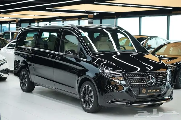 مرسيدس V 300 موديل 2026 أصفار خليجي أسود أبيض 0