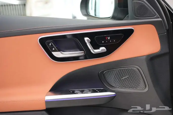 مرسيدس C 200 موديل 2026 أصفار خليجي أسود جملي 14