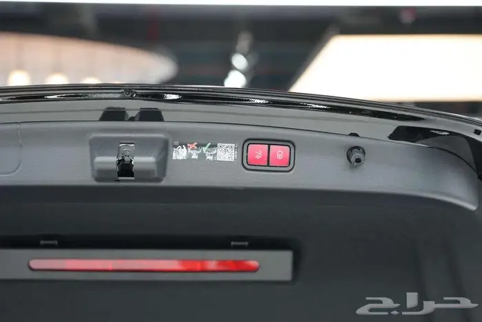 مرسيدس C 200 موديل 2026 أصفار خليجي أسود جملي 21