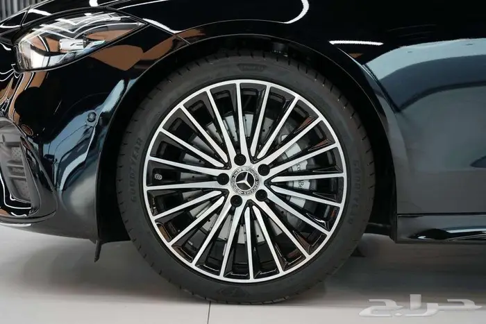 مرسيدس C 200 موديل 2026 أصفار خليجي أسود جملي 22