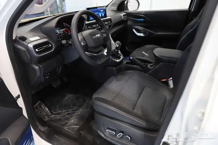 شانجان هنتر غمارتين موديل 2025 بسعر 71800 بالضريبة 6