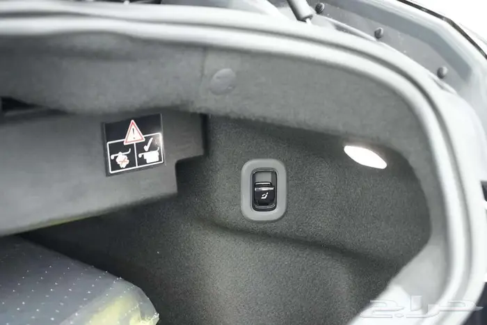 مرسيدس CLE 200 Cabriolet موديل 2026 أصفار خليجي أسود أبيض 22