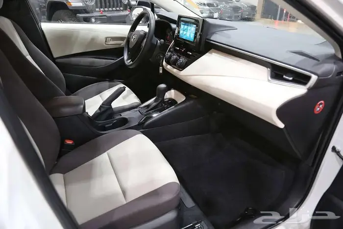 كورولاستاندر مكينه 2.0 موديل 2025 ( تقسيط جميع البنوك ) 4