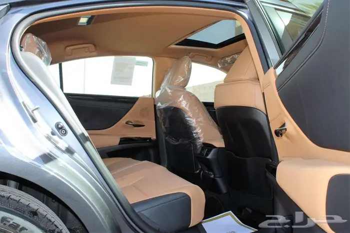 لكزس - ES 350 - CA - استاندر - خليجي - 2025 4