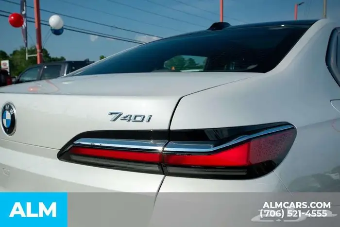 2024 BMW 7 Series 740i 4