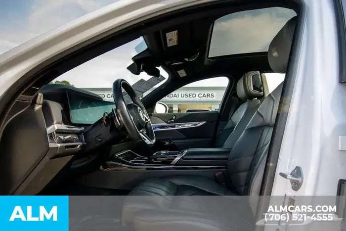 2024 BMW 7 Series 740i 15