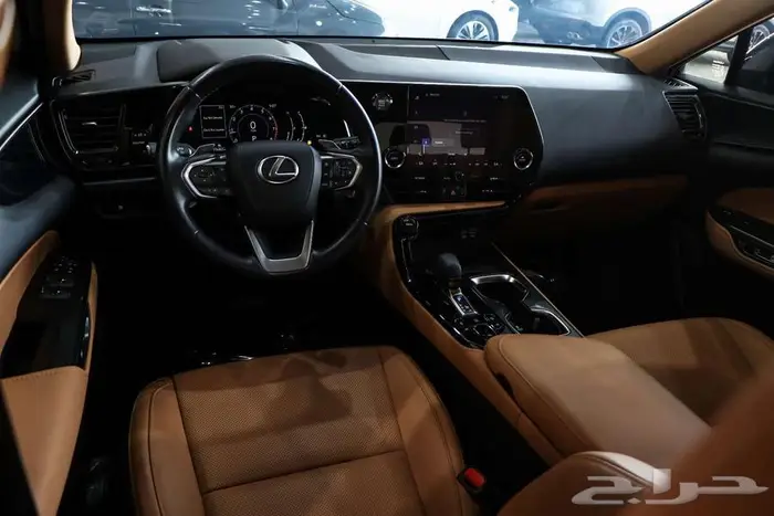 لكزس NX 350 موديل 2024 5
