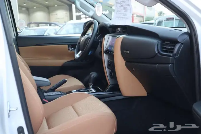 تويوتا فورشنر 2025 بنزين دبل (اقساط جميع البنوك) 13